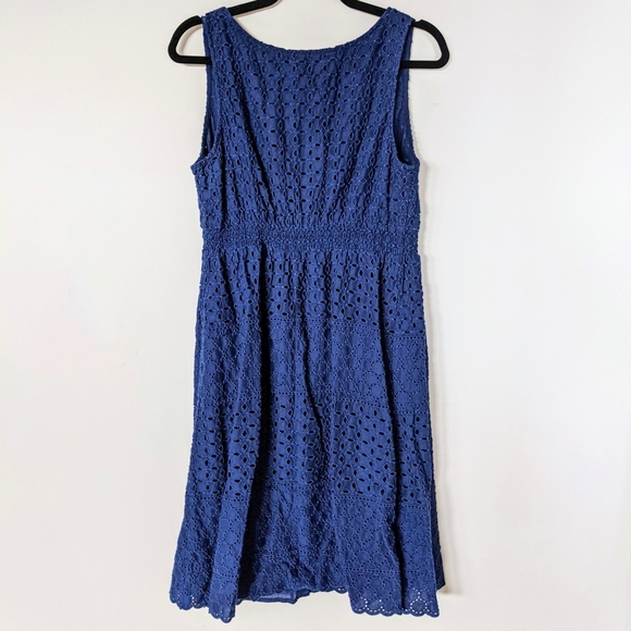 Maternity - Navy eyelet lace dress - Picture 3 of 4